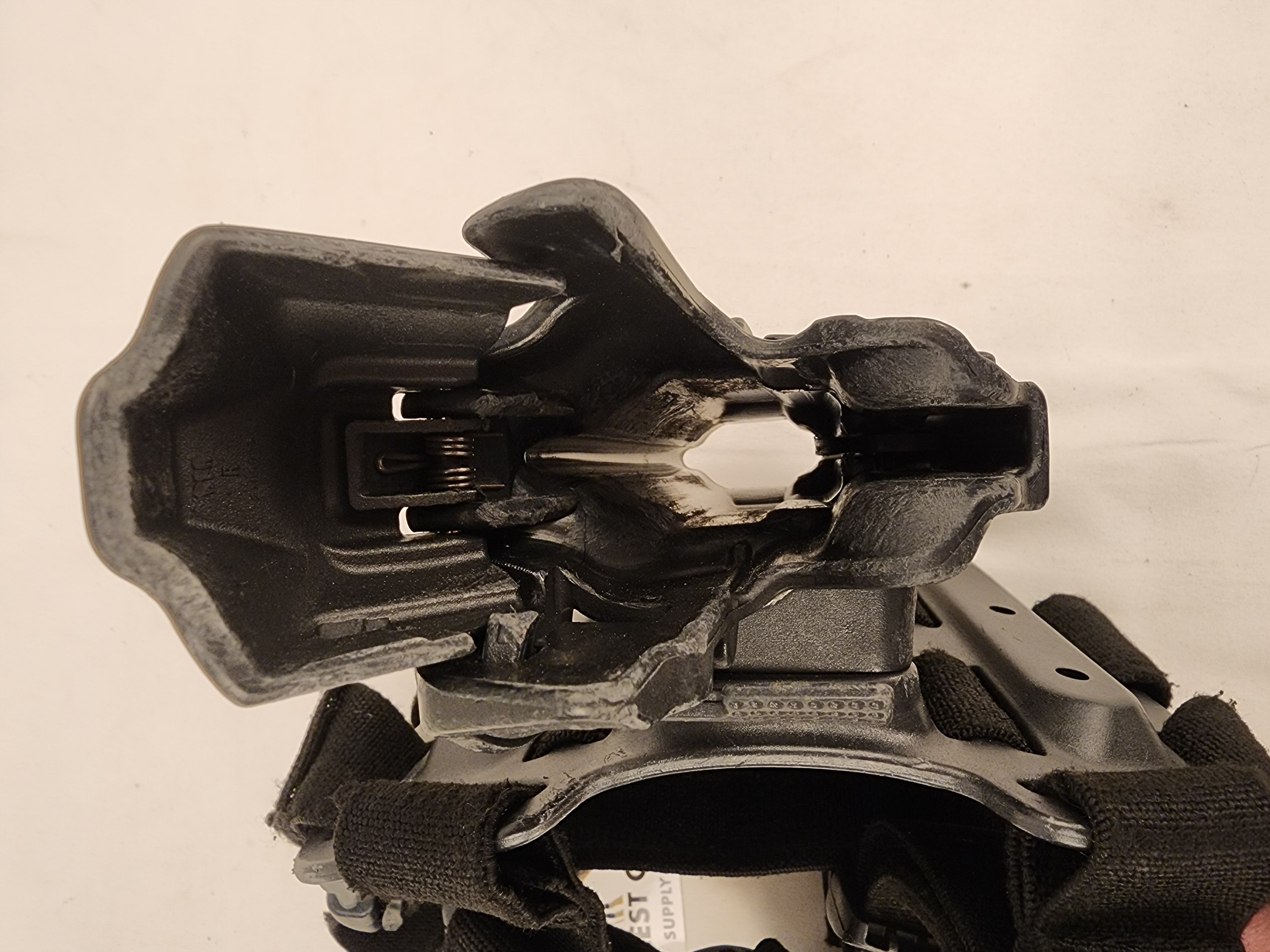 BlackHawk - 430604BK-R - Pistol Holster