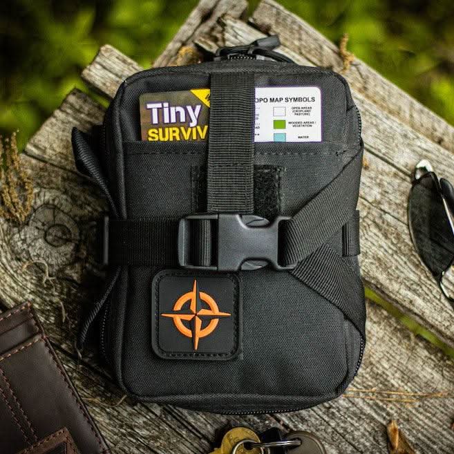 Ultimate Survival Tips NEW! VersaPAK™ EDC Kit / GoBag VersaPAK™ EDC Kit - Rugged Modular Utility Pouch for Any Adventure