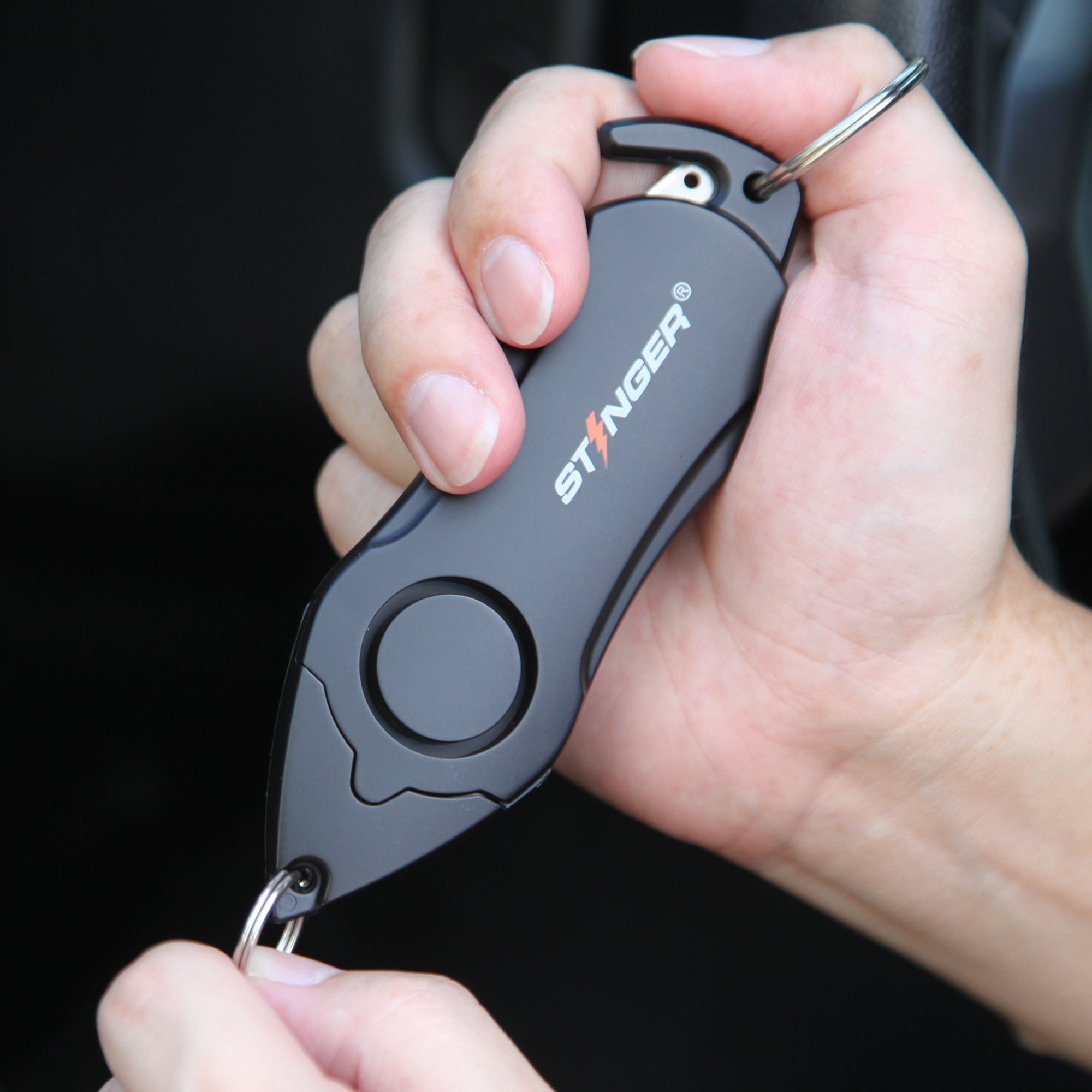 Personal Alarm Keychain Safety Emergency Tool (Camouflage Black)