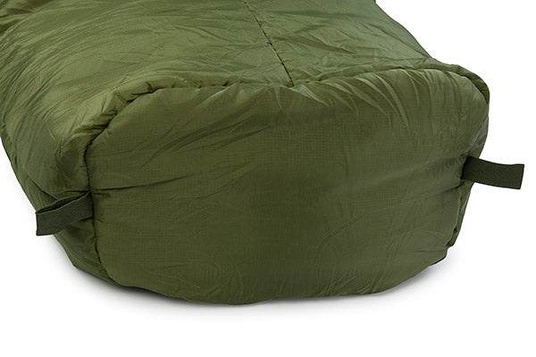 Recon 3 Sleeping Bag military style in olive drab with compression sack, rated to 23 degrees F for cold weather use