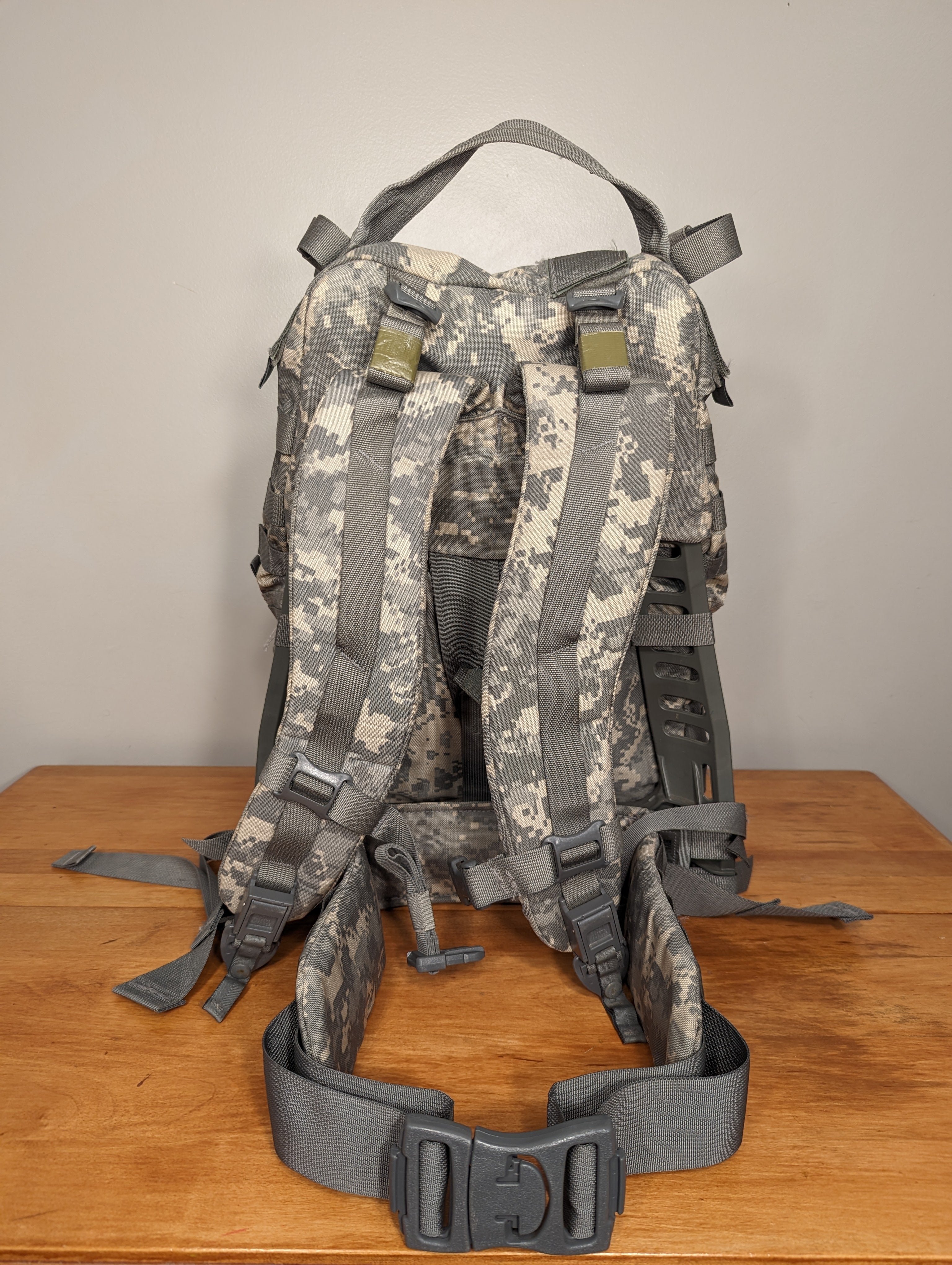 Medium Field Pack - ACU