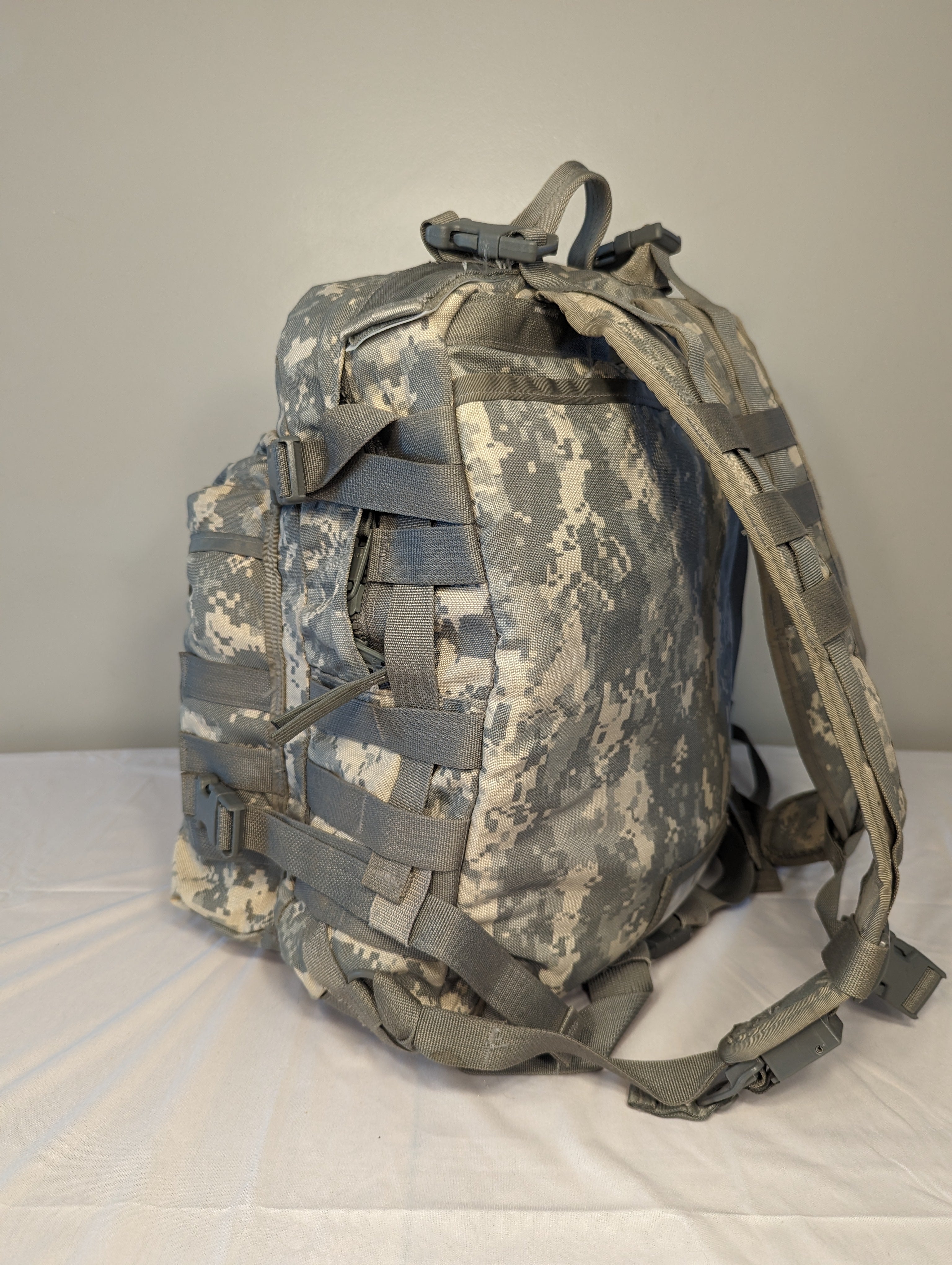 US Military Surplus Backpack ACU MOLLE II 3-Day Assault Pack USGI
