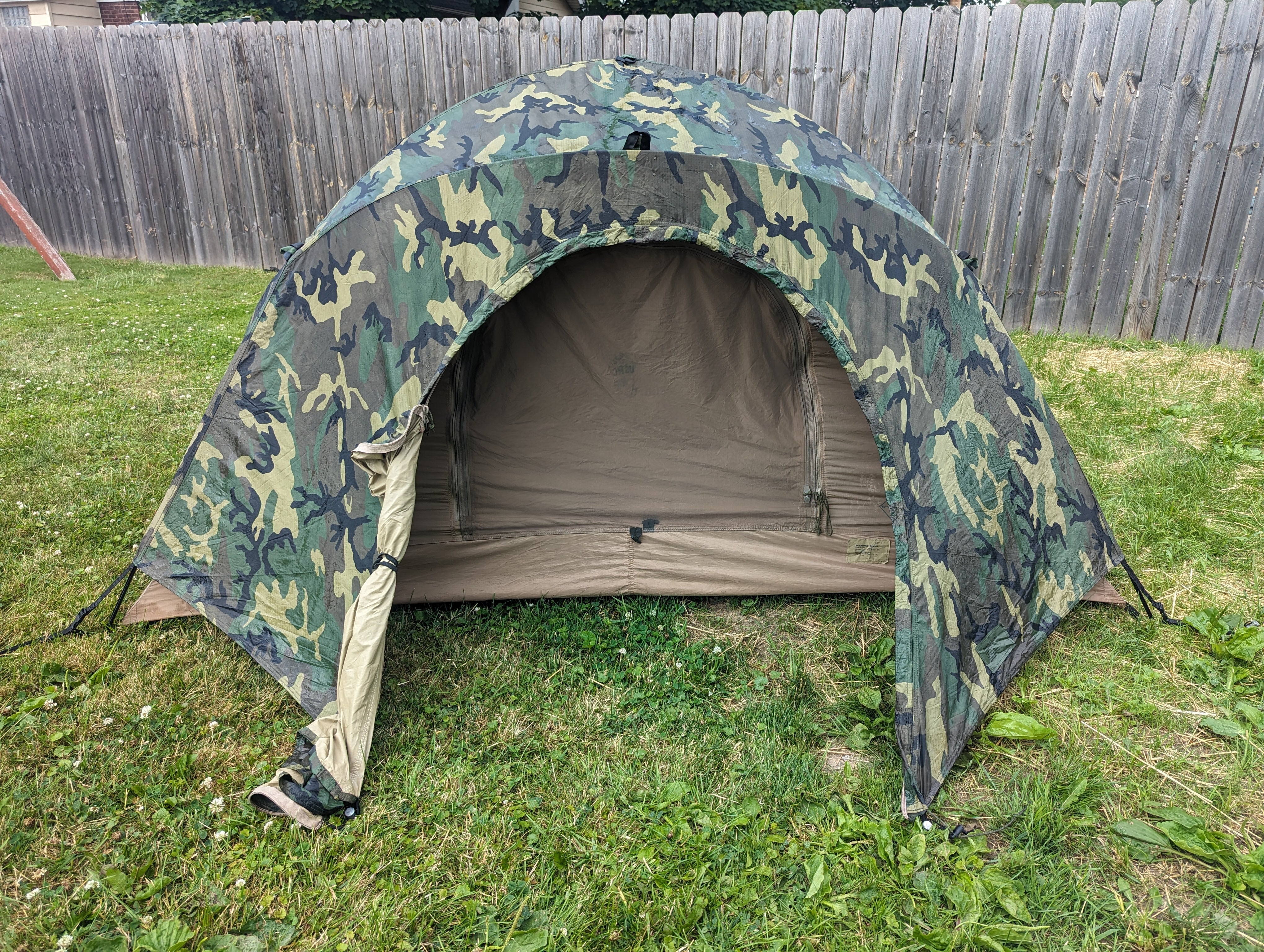 USMC - 2-Man Combat Shelter - Woodland