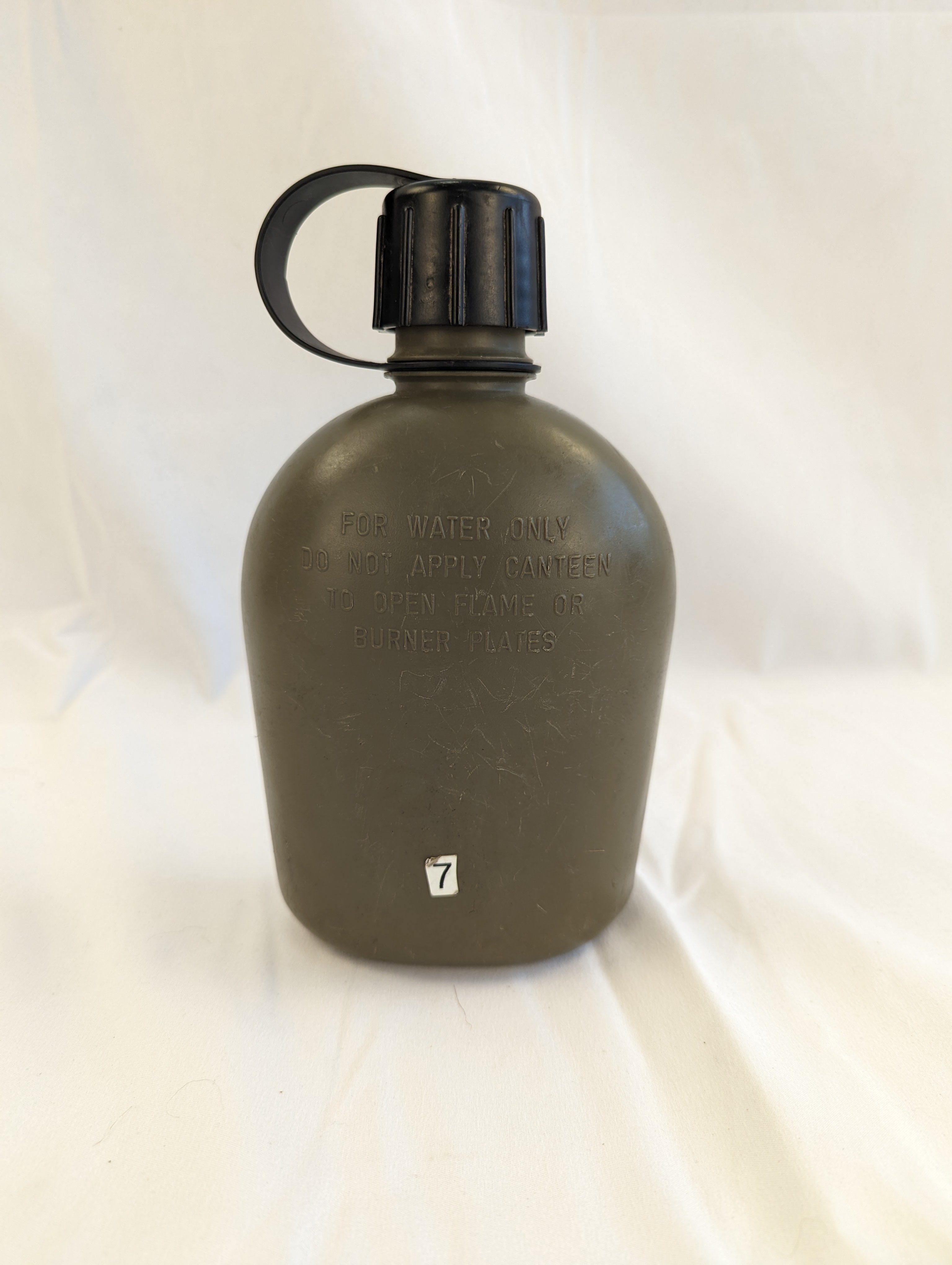 1 Quart Canteen w/ ACU Pouch