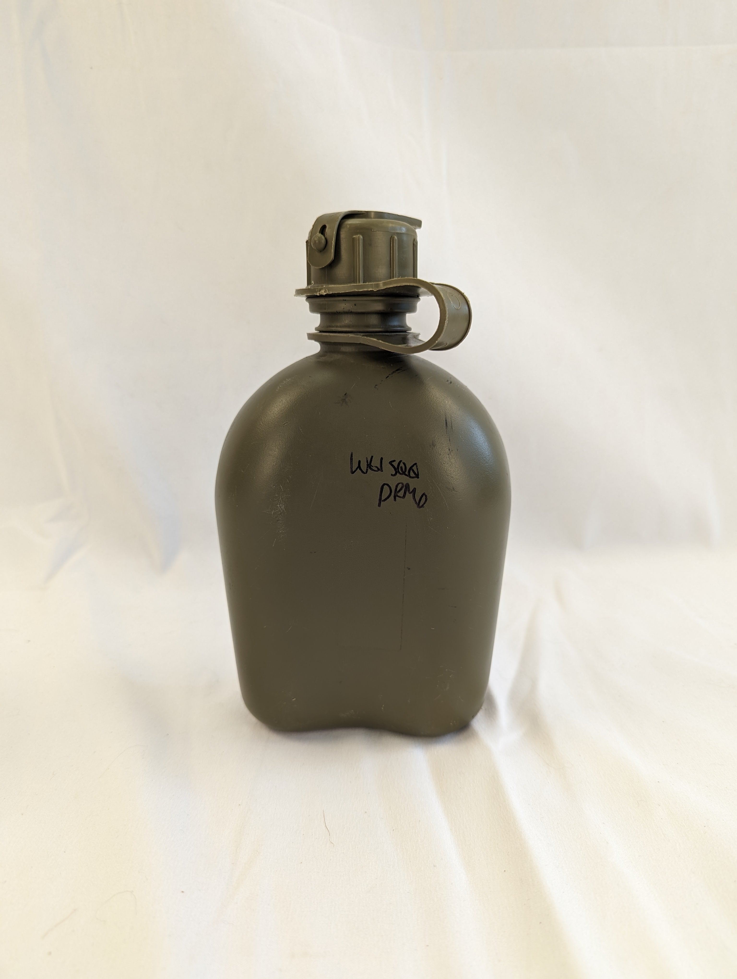 1 Quart Canteen w/ ACU Pouch
