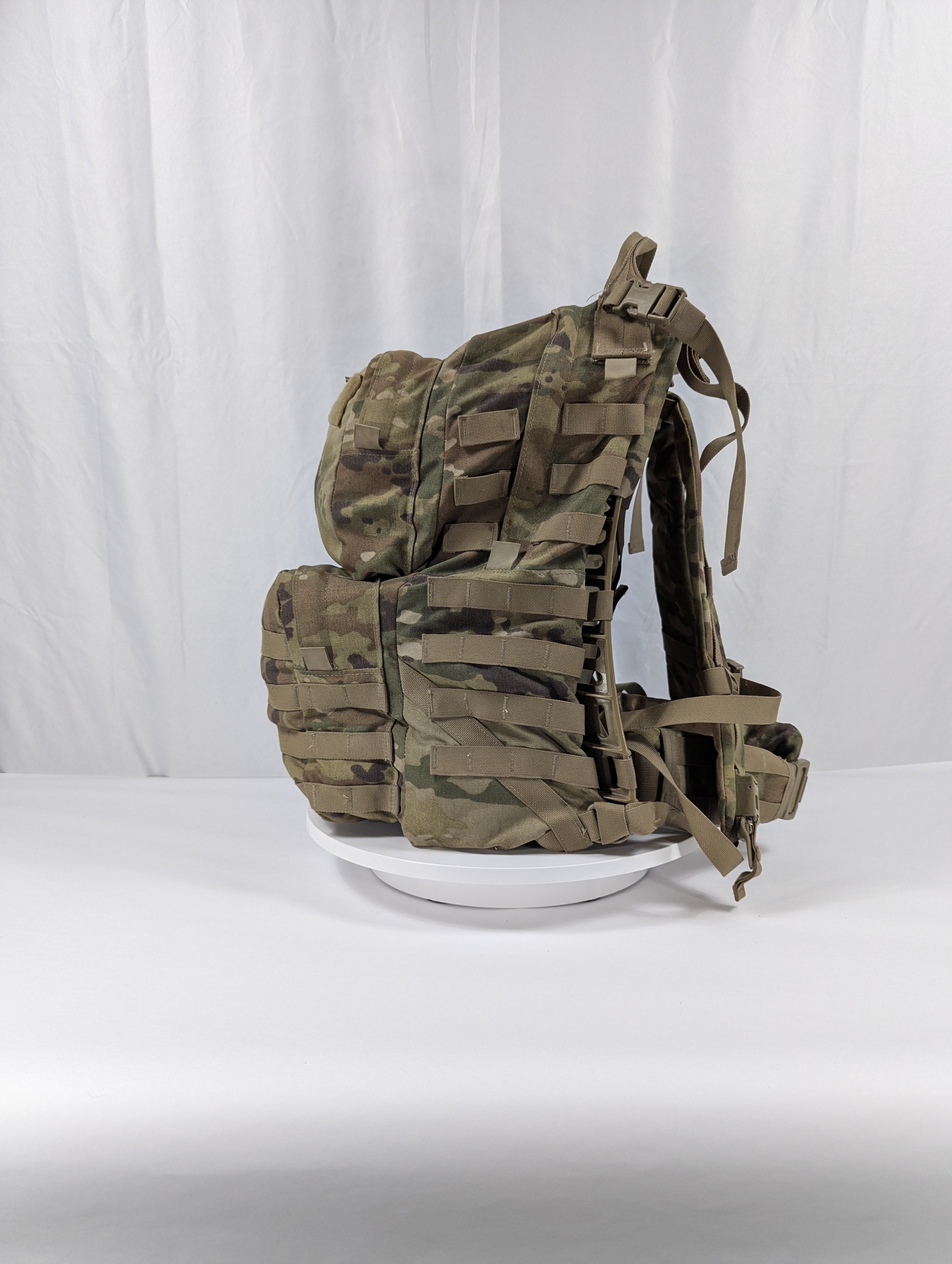 U.S. Military Surplus Medium Field Pack Rucksack MOLLE II Complete - OCP/Multicam