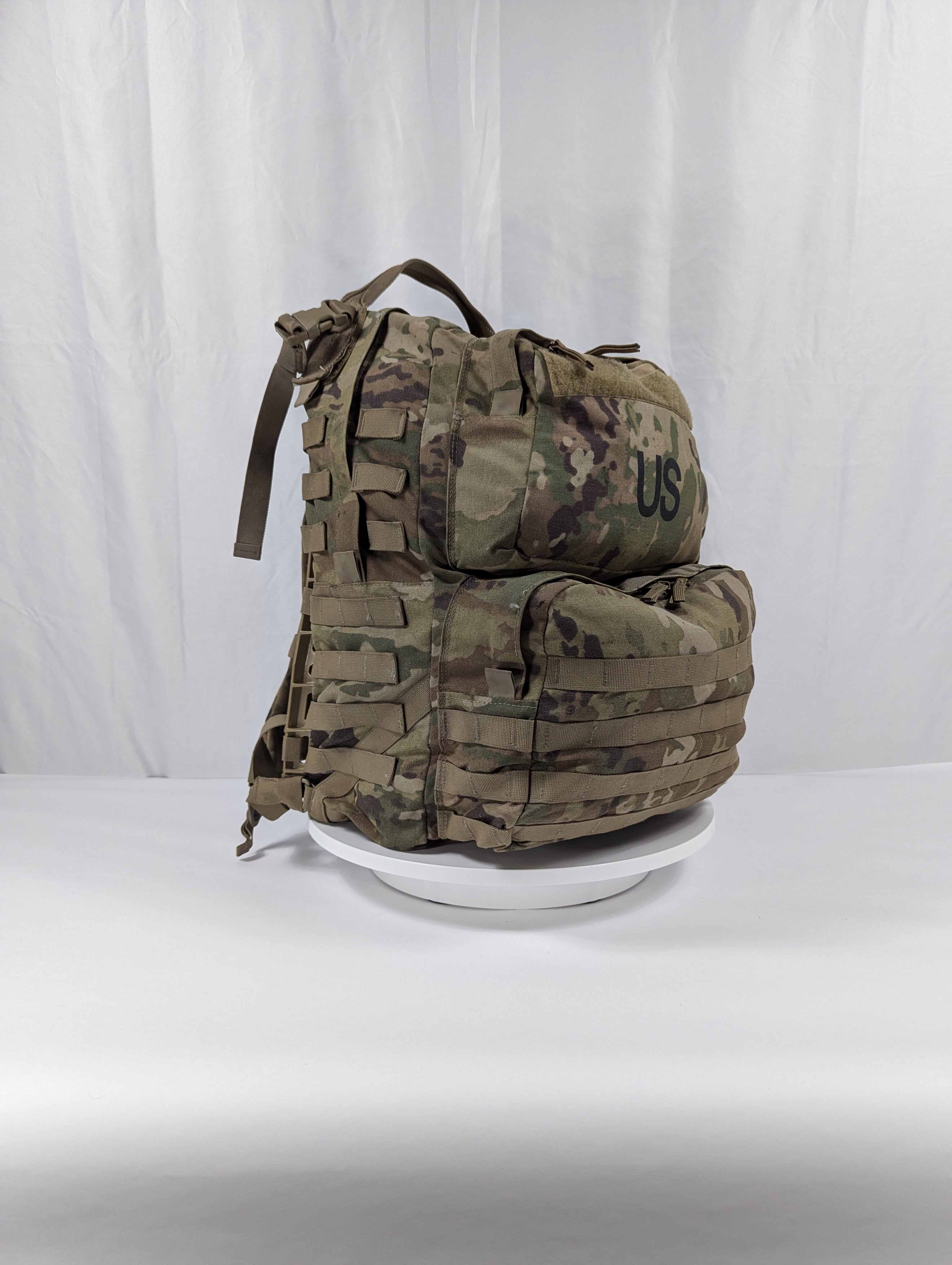 U.S. Military Surplus Medium Field Pack Rucksack MOLLE II Complete - OCP/Multicam