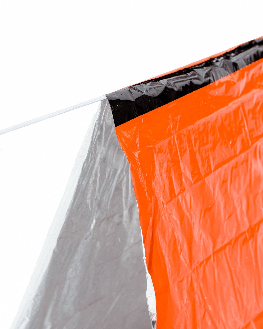 Ready Shelter Tube Tent 3.0 lightweight emergency shelter with HeatEcho technology for two people