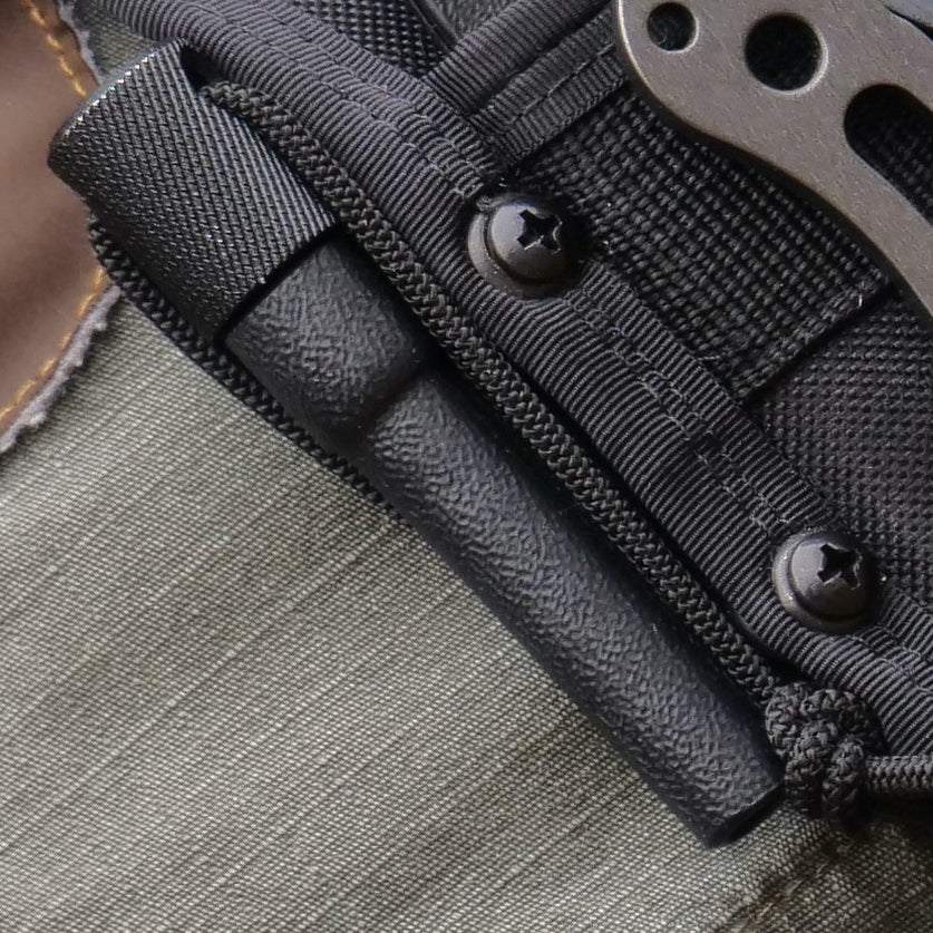 MSK-1 Firesteel Kit 2.0 with black aluminum handle and ferro rod in leather and Kydex sheaths