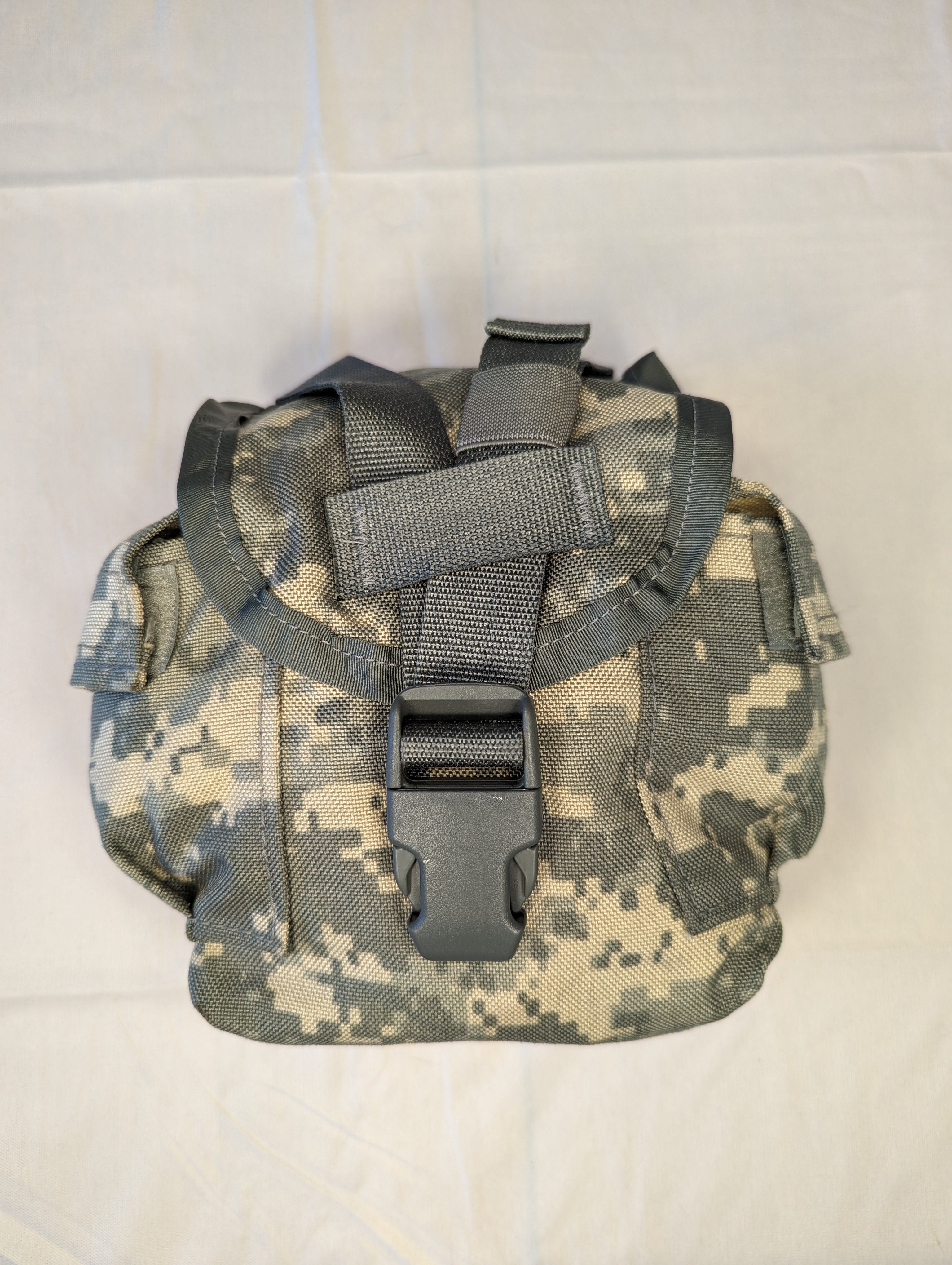 1 Quart Canteen w/ ACU Pouch