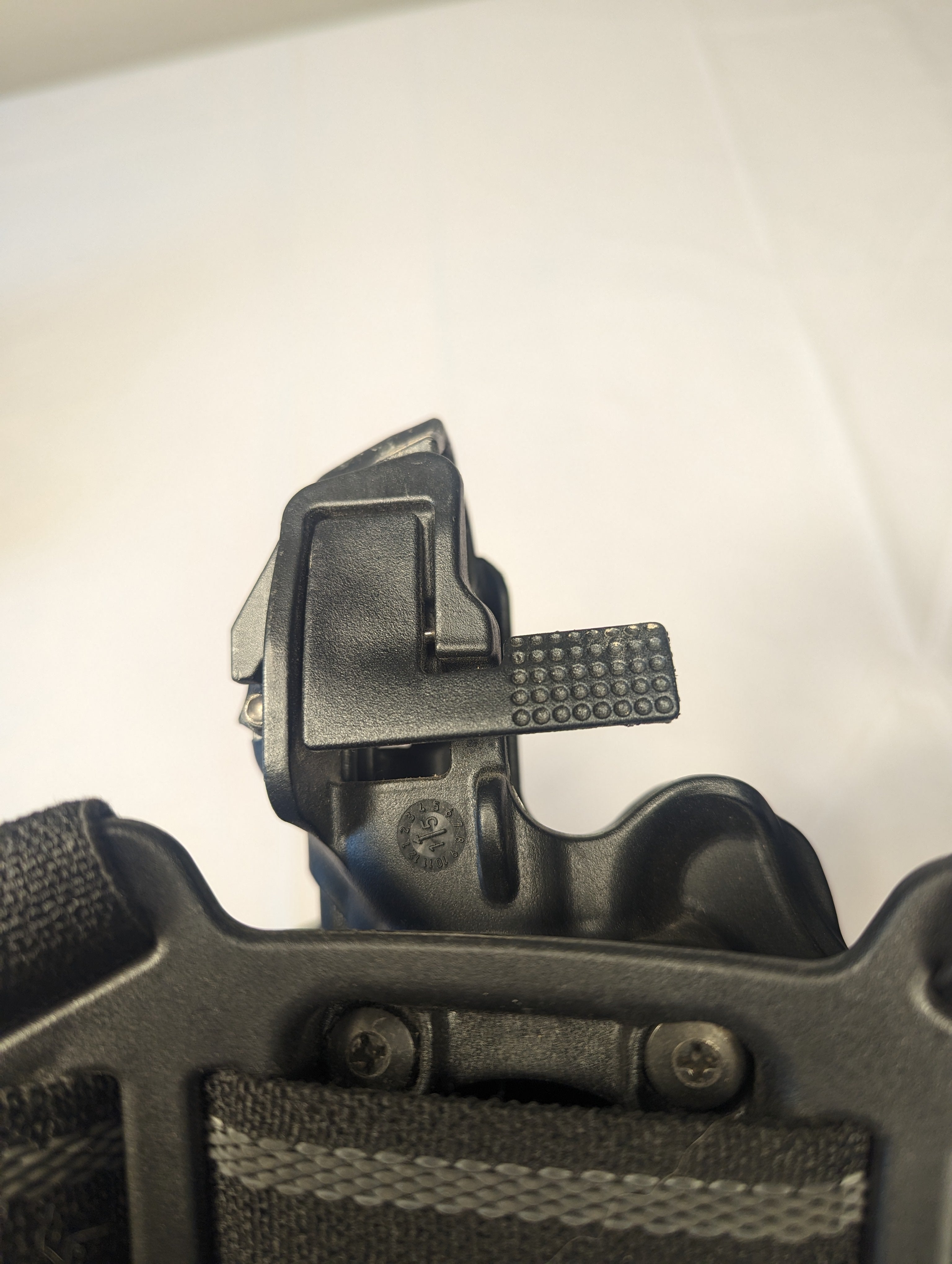 BlackHawk - 430604BK-R - Pistol Holster