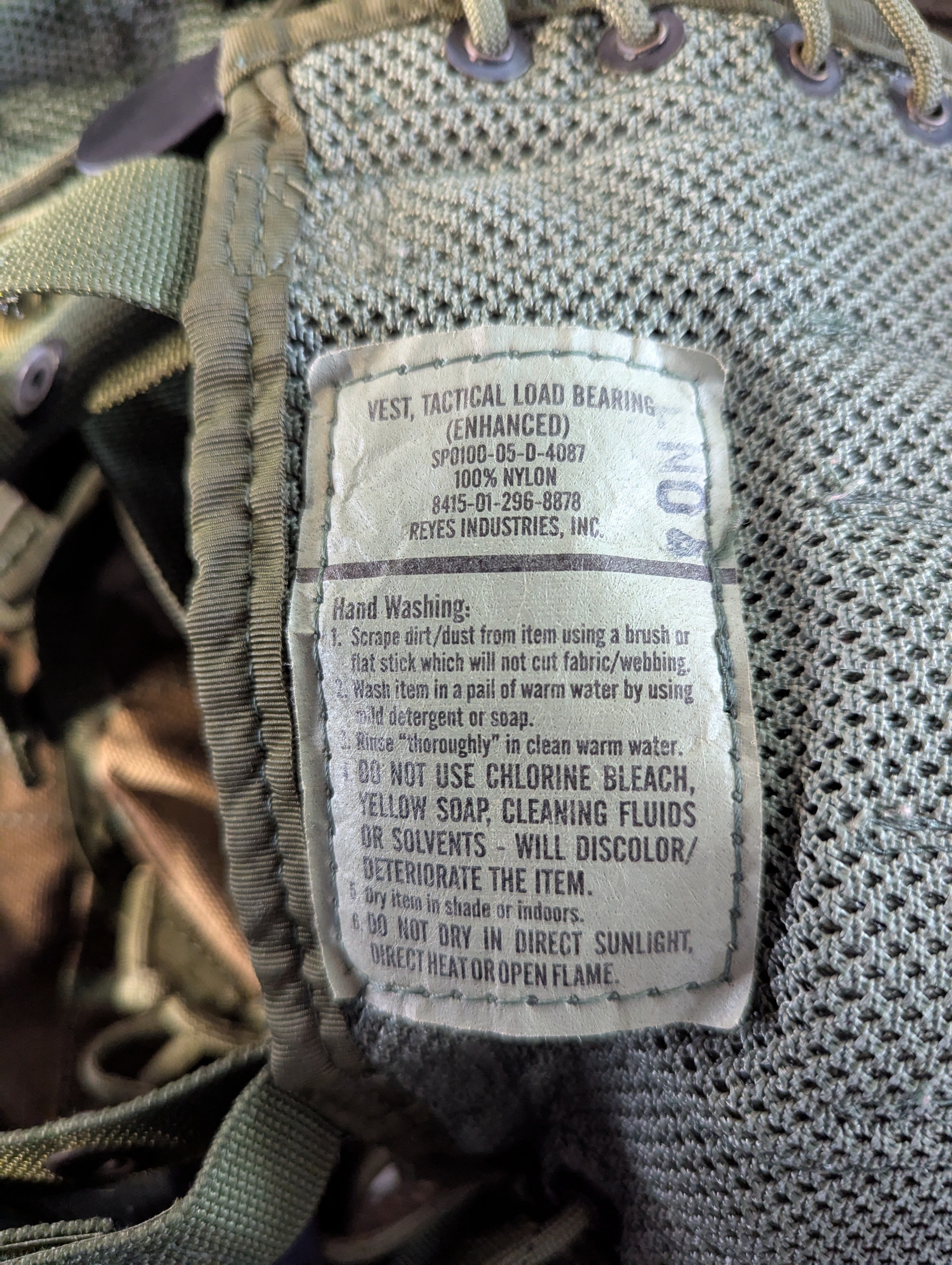 Tactical Load Bearing Vest