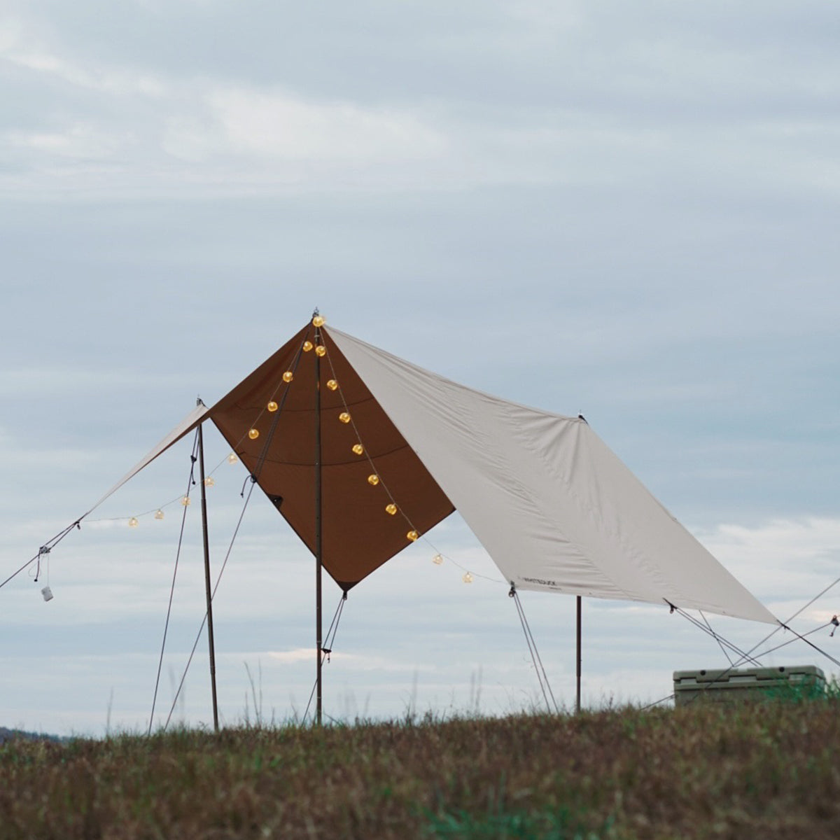 Sunshade Tarp 170
